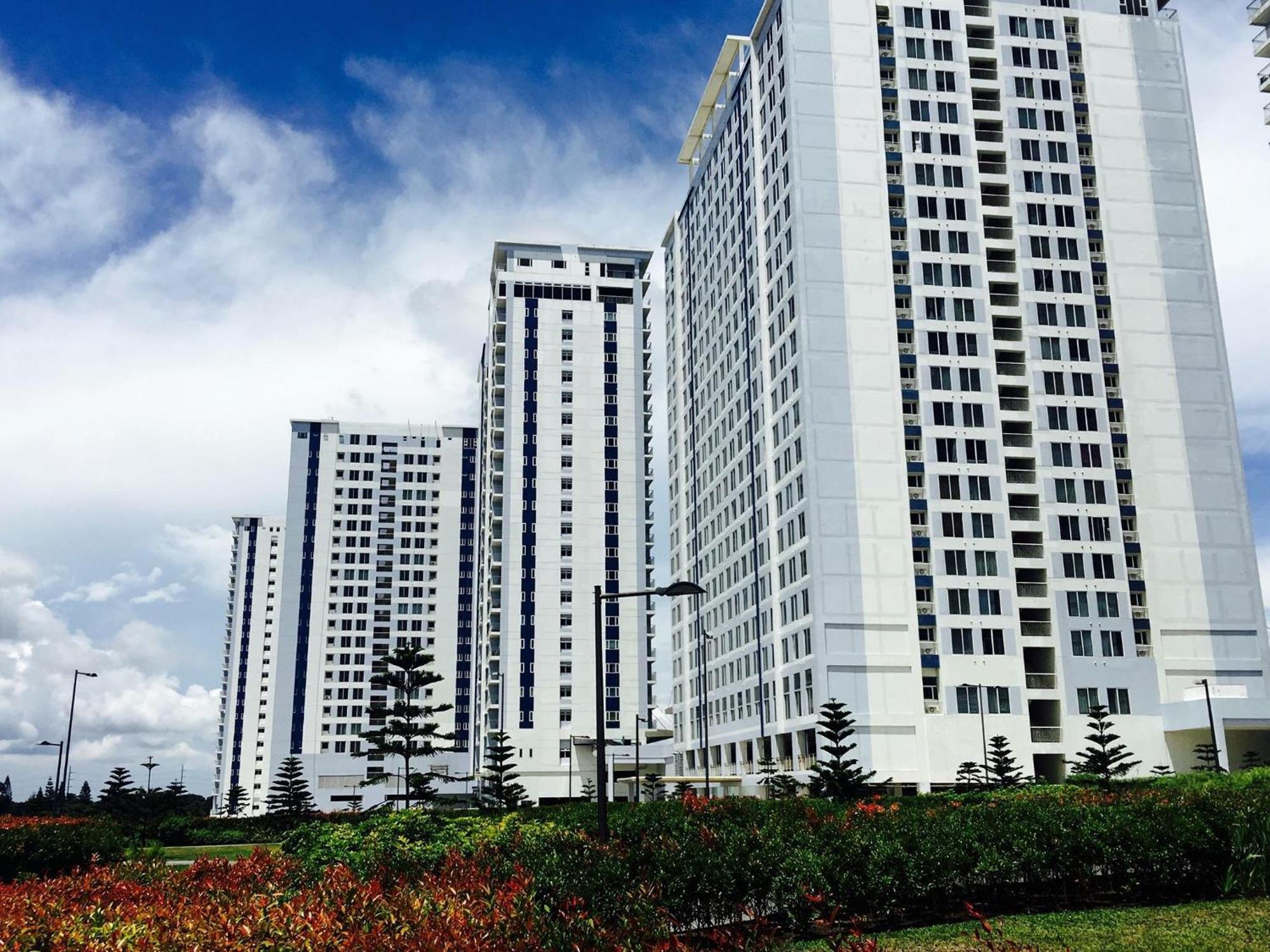 Ron'S Condo Overlooking The Lake Tagaytay City Luaran gambar